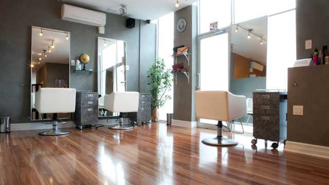 Salon Intern