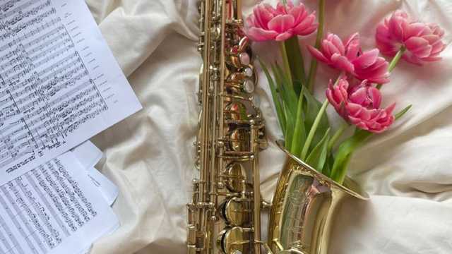 Saxophone teacher
