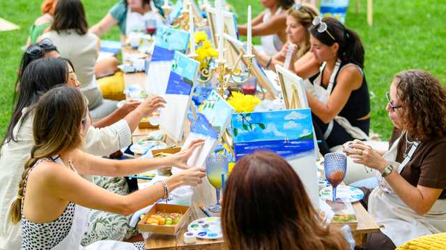 Event - creative Assistant