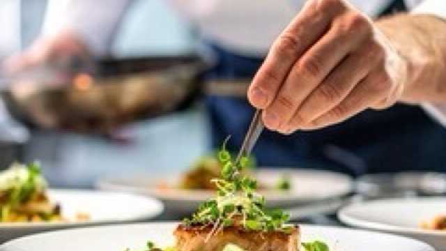 Chef & Line Cook